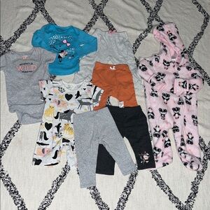 Size 6 - 9 M Baby Girl Fleece-like Onesie 2 onesies shirt and 4 Pants
